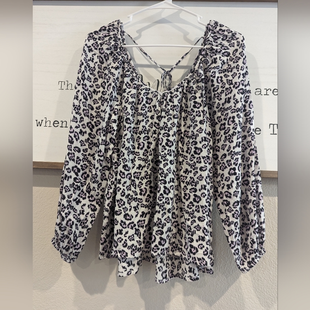 Jessica Simpson Animal Print top